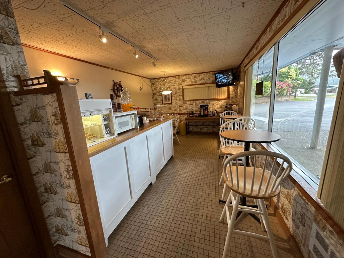 Winchester Bay Inn รีดสปอร์ต ภายนอก รูปภาพ